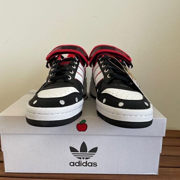 Adidas Forum Low Hello Kitty Polka Dot Women Size 8(GW7167)box slightly crushed - Picture 7 of 14